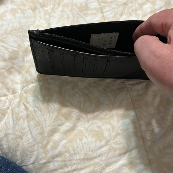 A NEW DAY SMALL WALLET/CARD HOLDER - Picture 4 of 4